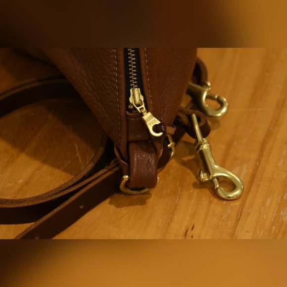 NEVA OPET Kara Zip Hobo Crossbody Leather Bag USA - Picture 4 of 8